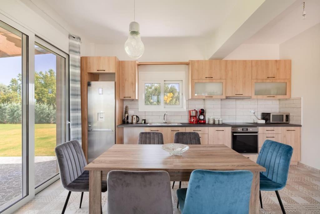 Dimitra'S Sunny Villa Mirsinochori 外观 照片